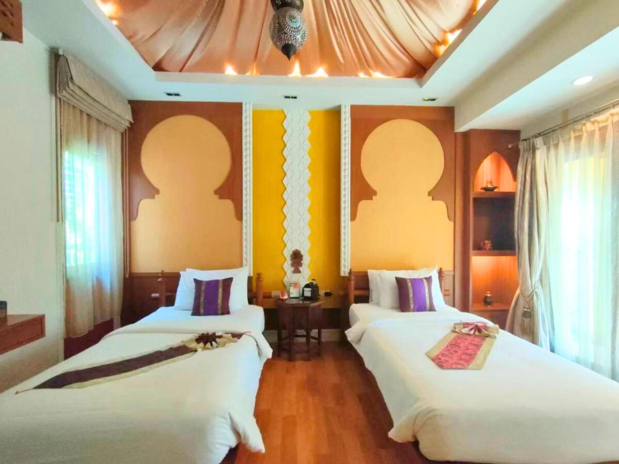 Vartika Resovilla Kuiburi Beach Resort And Villas Kui Buri Exterior photo
